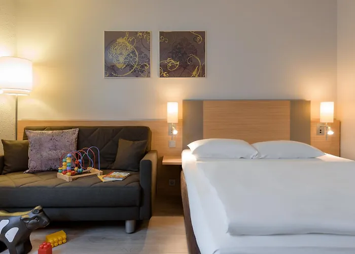 Hotel Fuerther Mercure Nuernberg West 4*