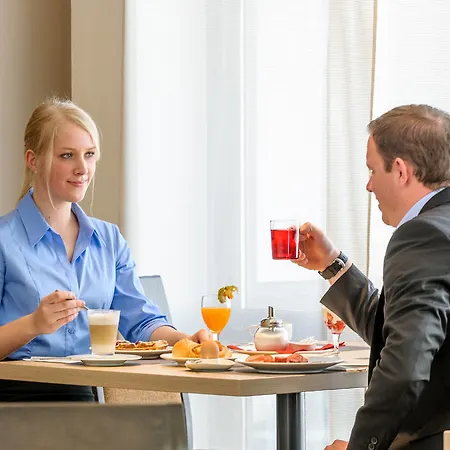 Fuerther Mercure Nuernberg West 4*